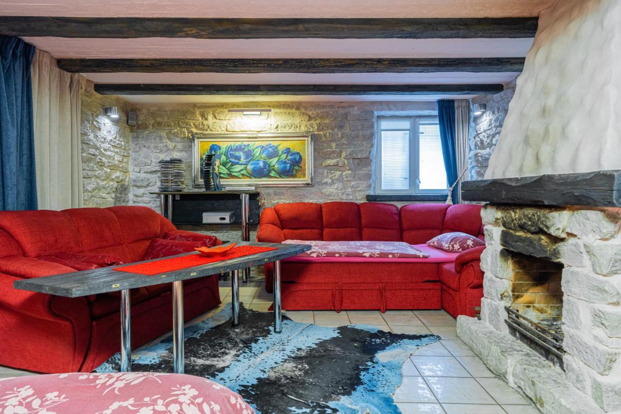 Videviku Villa Apartments Tallinn Buitenkant foto