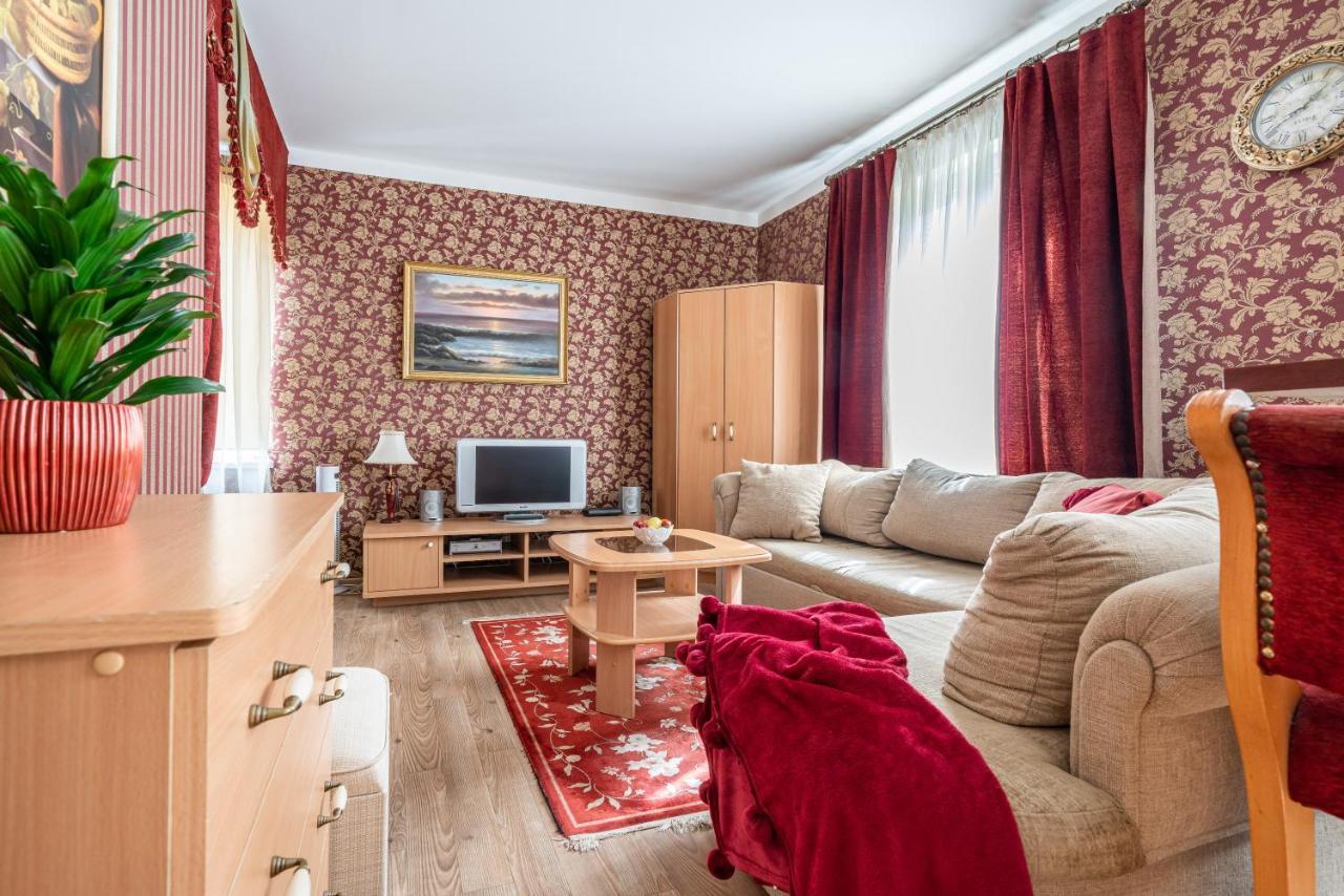 Videviku Villa Apartments Tallinn Buitenkant foto