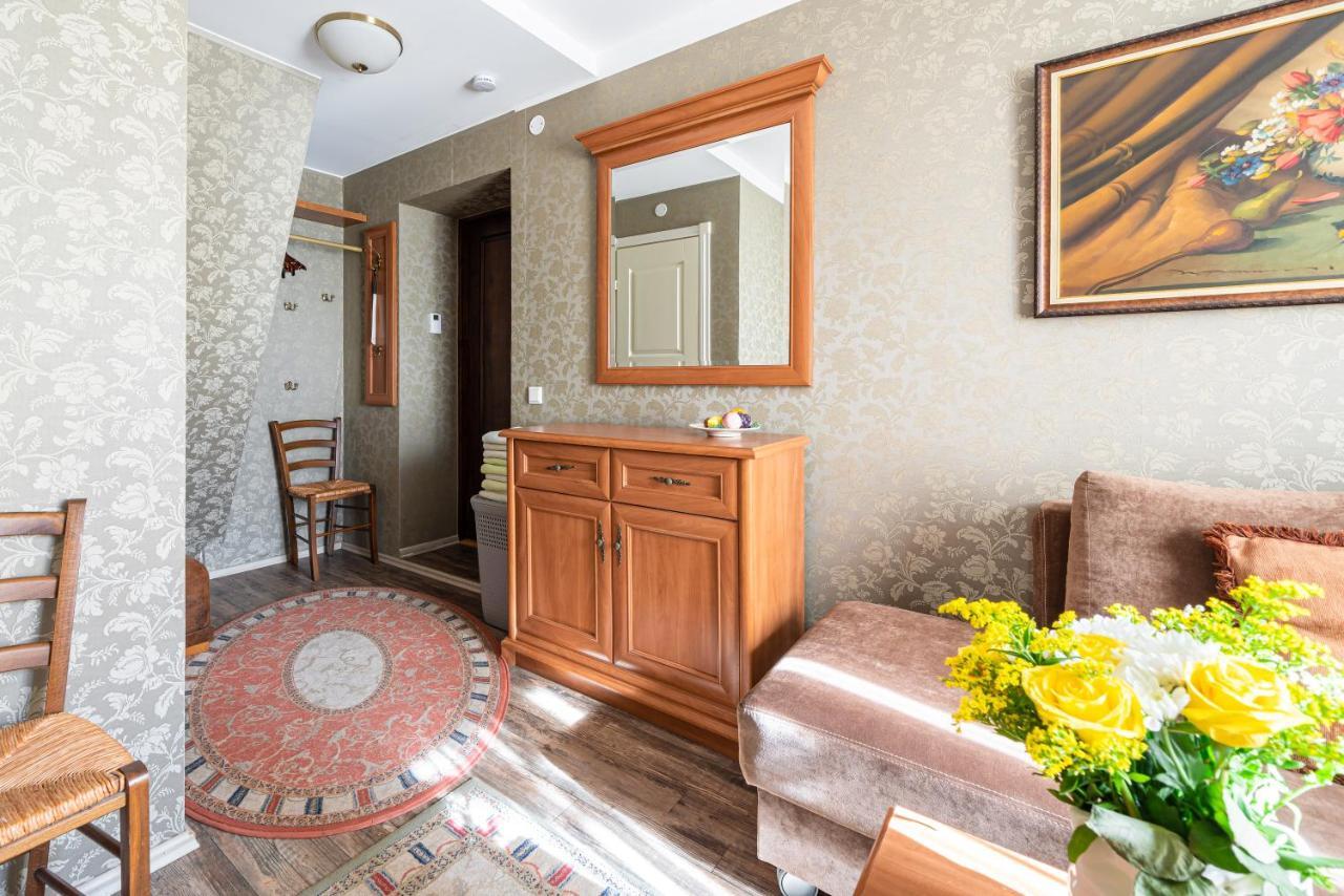 Videviku Villa Apartments Tallinn Buitenkant foto